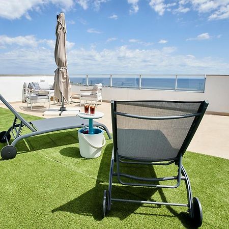 Penthouse With Stunning View And Rooftop Terrace Manilva Bagian luar foto