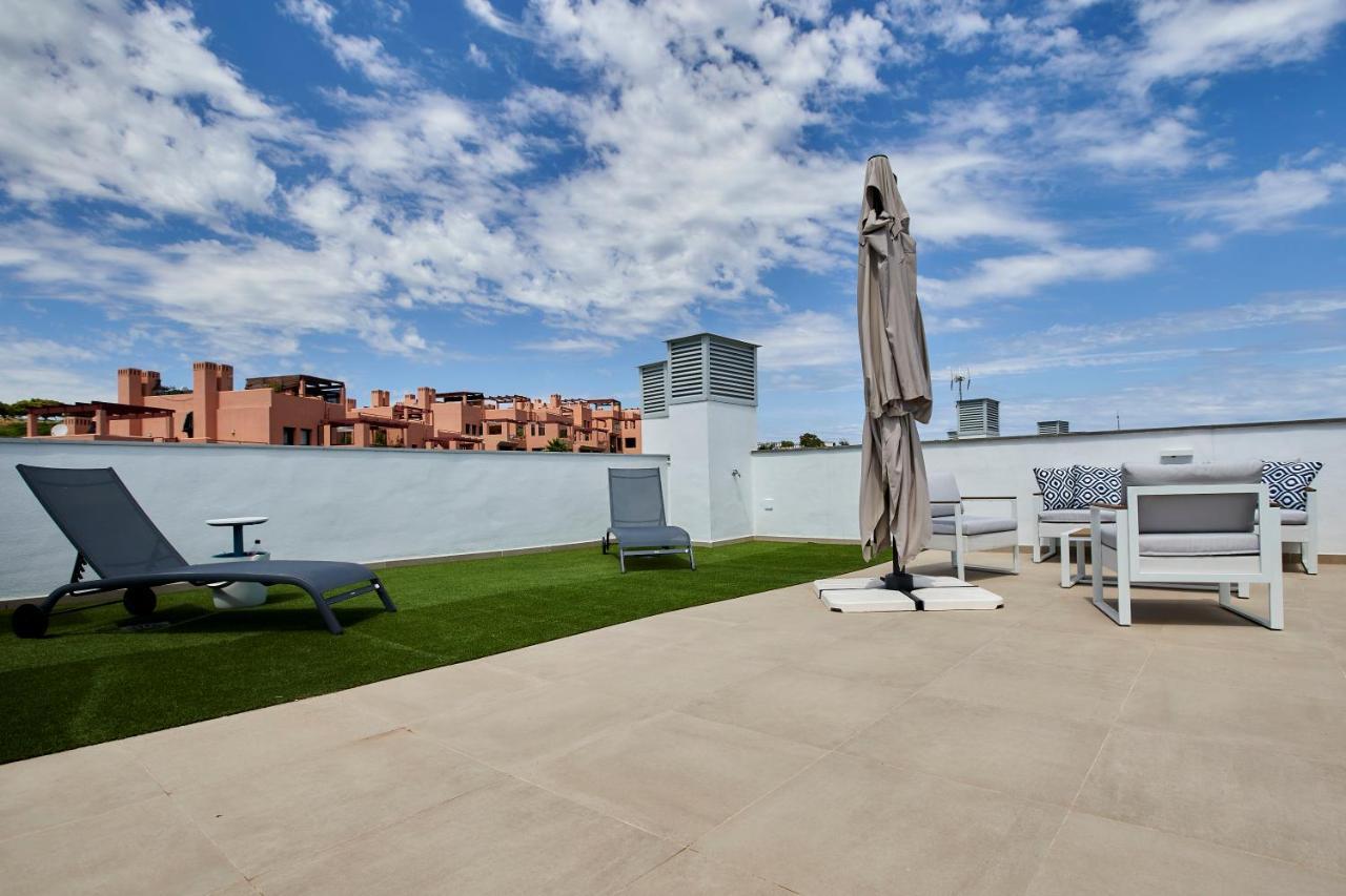 Penthouse With Stunning View And Rooftop Terrace Manilva Bagian luar foto